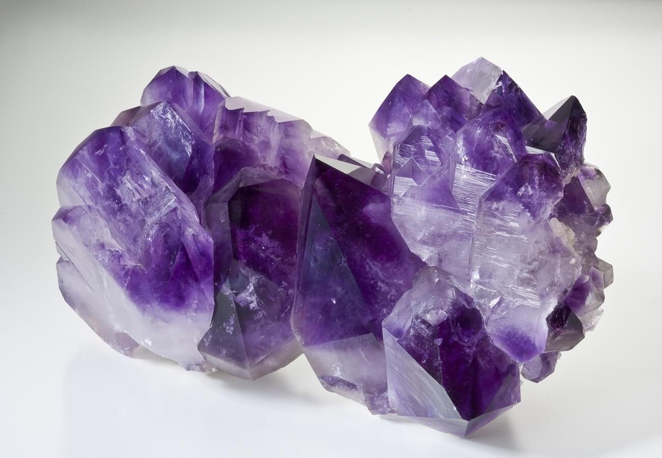 Tính chất hóa học đá Amethyst