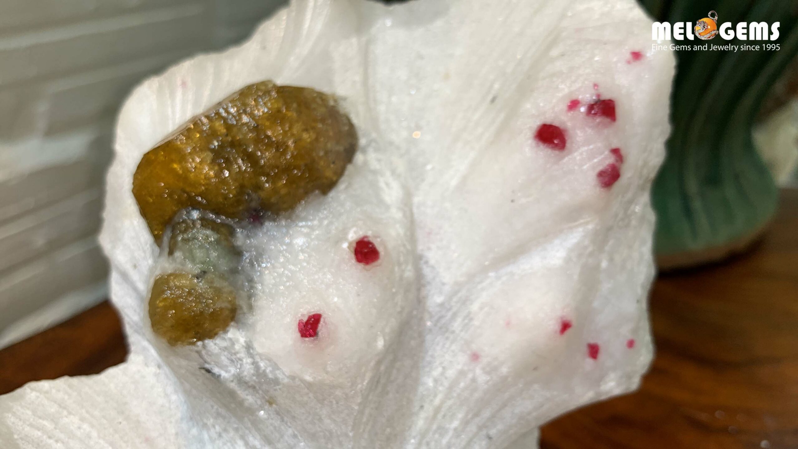 Cây Tinh Thể Đá Quý Spinel, Amazonite, Clinohumite từ Lục Yên CDQ53 13 Cay tinh the da quy tu nhien luc yen CDQ53 10