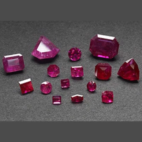 Các loại đá Ruby