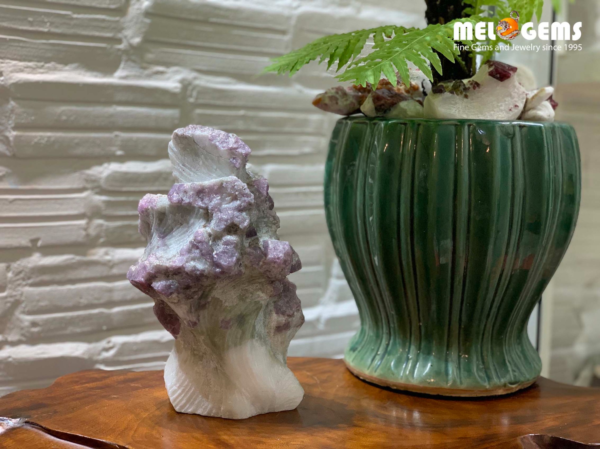 Cây Tinh Thể Đá Quý Spinel Tự Nhiên Hàng Lục Yên CDQ25 17 cay tinh the da quy luc yen cdq25 16 b5d6ebce008444caa0b591ca11cf7b59