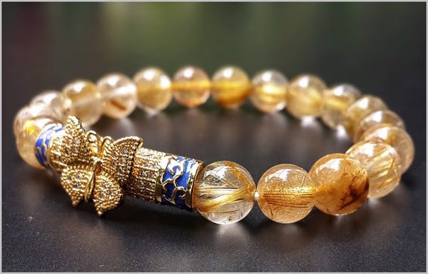 Đá phong thủy được ứng dụng làm đồ trang sức có giá trị cao