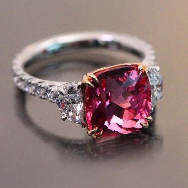 Đá quý Spinel chứa đựng ý nghĩa gì?