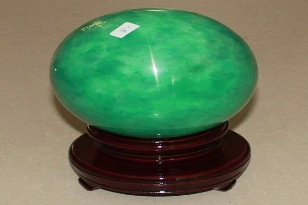 Người mệnh Hỏa nên chọn loại đá phong thủy như thế nào?