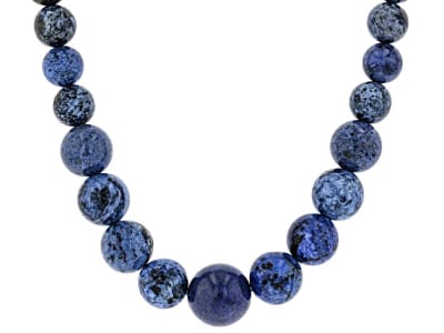 Dumortierite trong thach anh