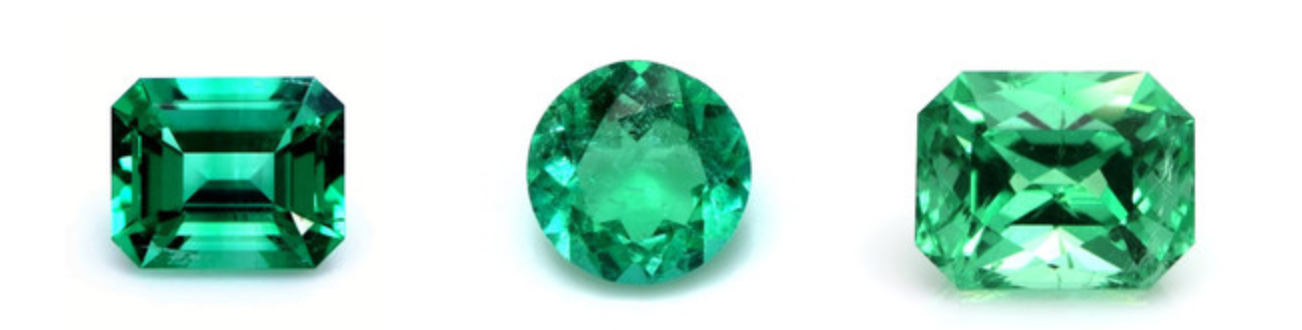 Emerald chua qua xu ly