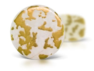 Tinh the thach anh vang