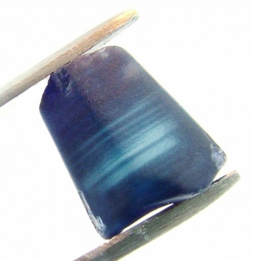 Sapphire xanh luong sac