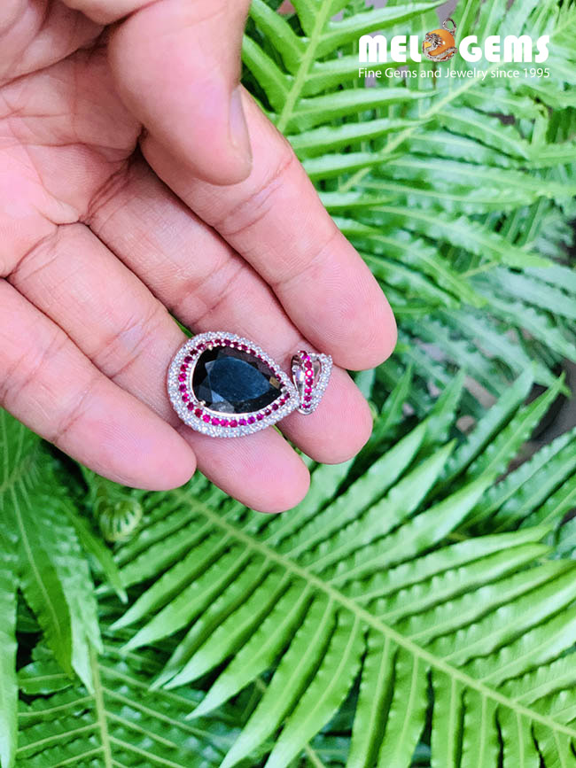 Mặt dây chuyền Kim Cương Đen đính Ruby 4 Black Diamond Pendant With Rubies and Diamonds 3