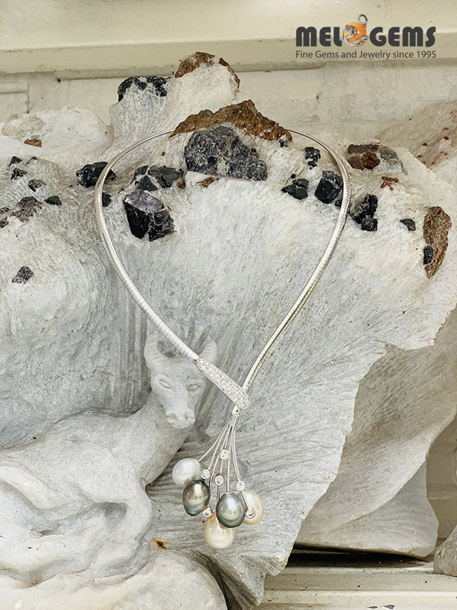 Natural Pearl Necklace With Diamonds 4