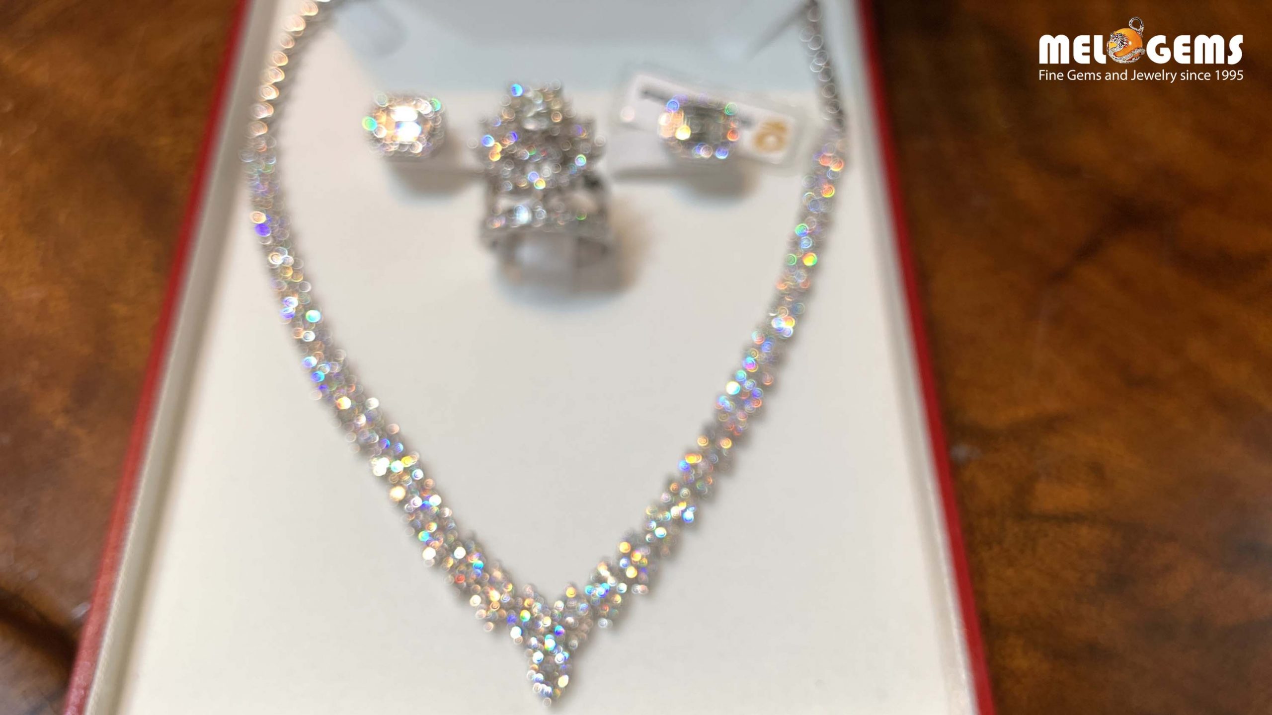 10 Set Of Luxury Diamond Jewelry 5