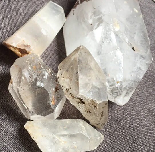 Giá bán đá thạch anh thô 