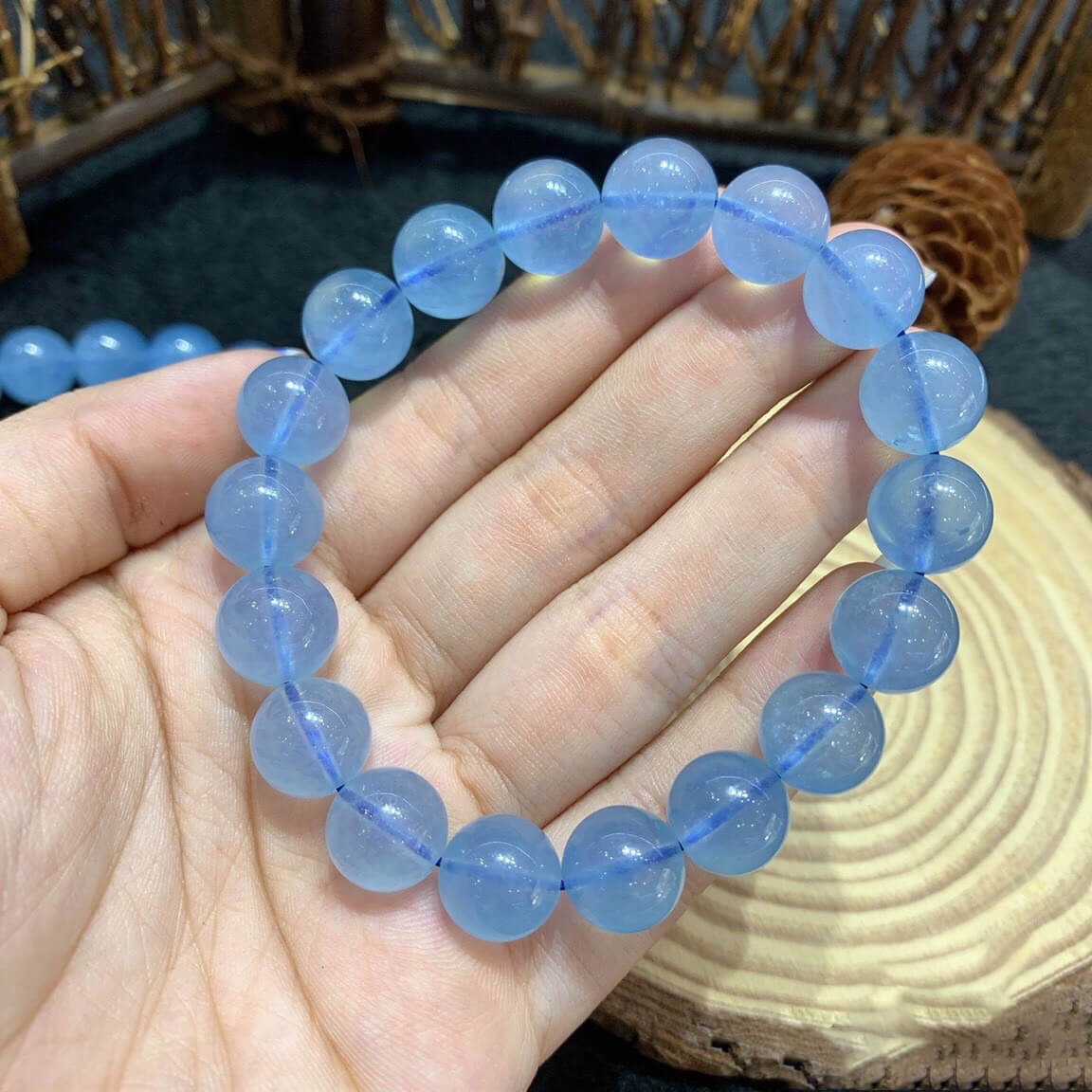 Vòng tay đá Aquamarine