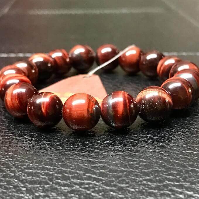 Vòng tay từ đá mắt hổ đỏ nâu