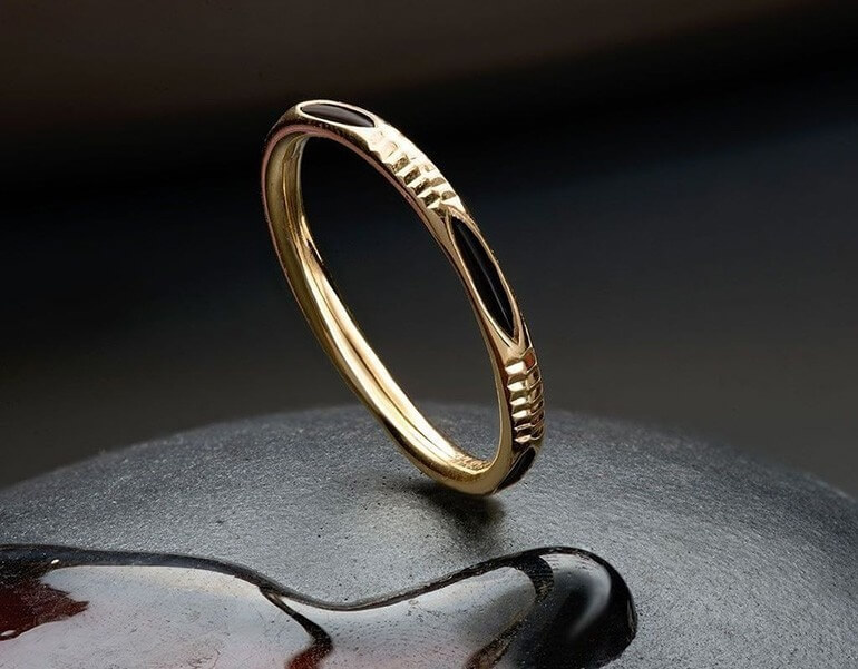 Những chiếc nhẫn lông đuôi voi mang đến nhiều ý nghĩa tốt đẹp