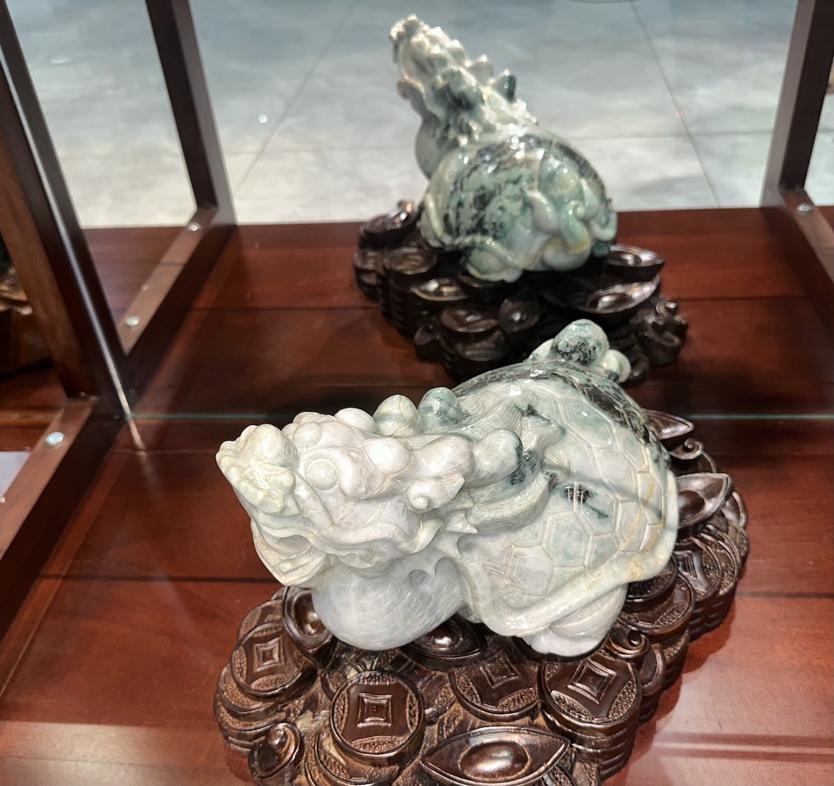 Rua dau rong Long quy 2