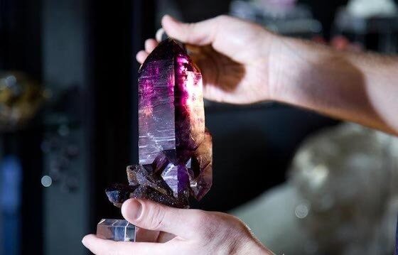 Tác dụng của thạch anh tím: Giấc ngủ an lành