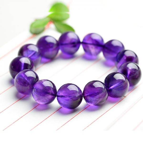 Vòng tay thạch anh tím cơ bản giá bao nhiêu