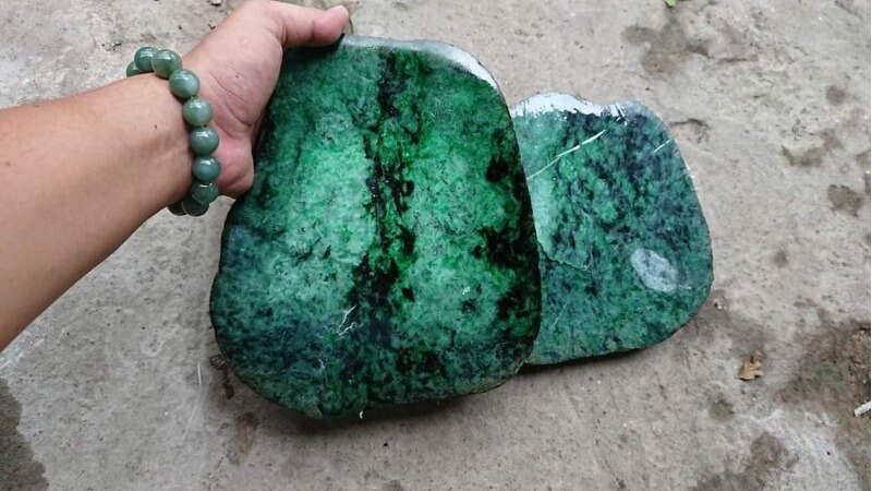 Màu sắc đá cẩm thạch thô