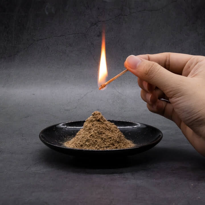 Phương pháp đốt trầm hương bằng lửa