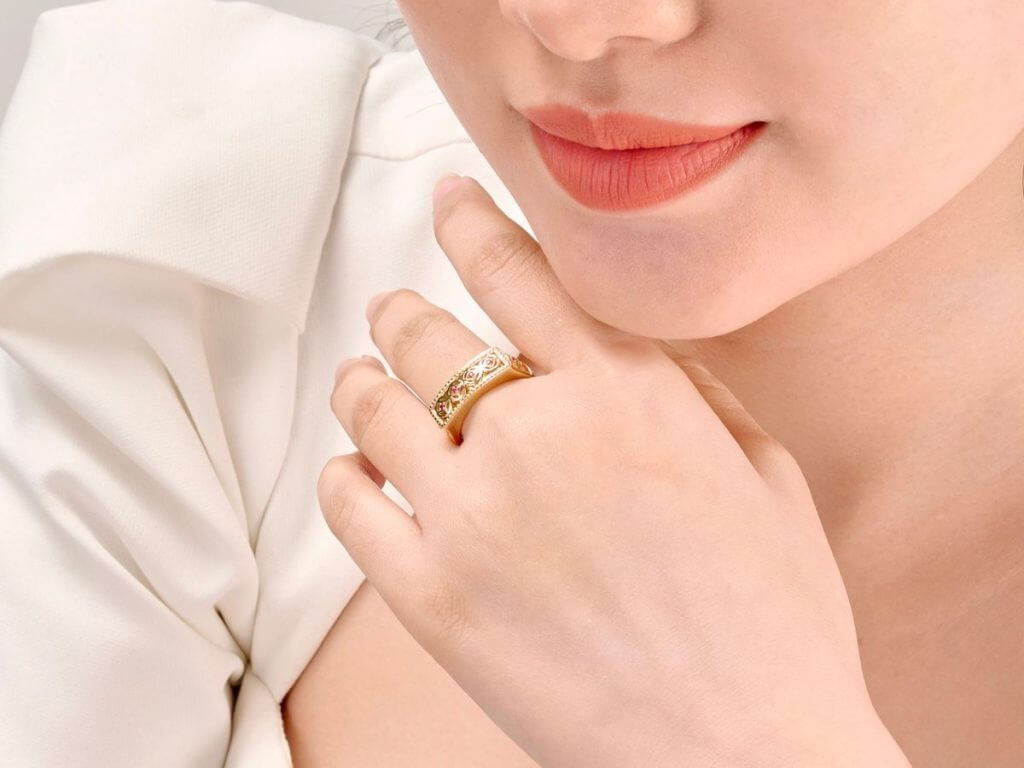 Tuổi Bính Tý đeo nhẫn gì