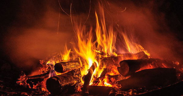 Phá hủy kim cương bằng lửa