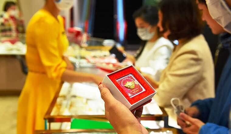 Ngày để tặng vàng ngày thần tài