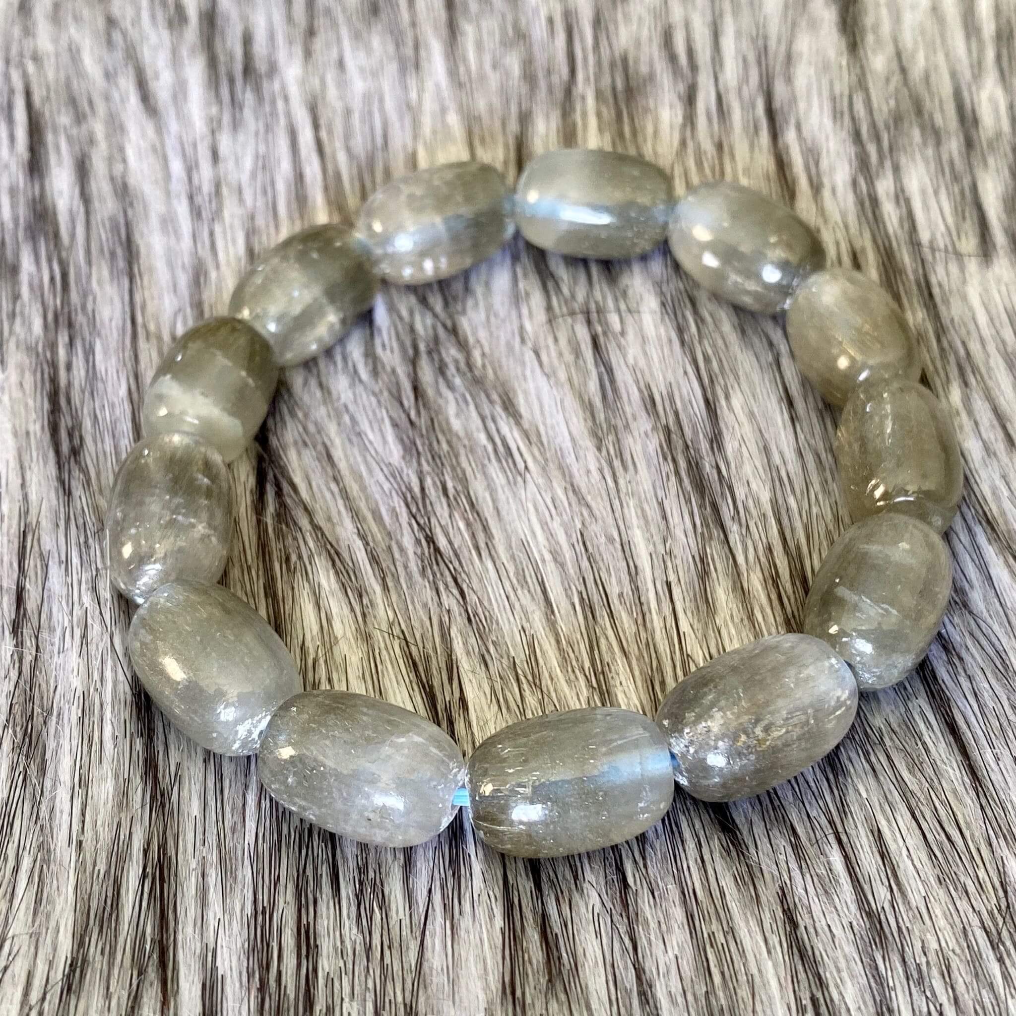 Tác dụng tâm linh của thạch anh tóc bạch kim