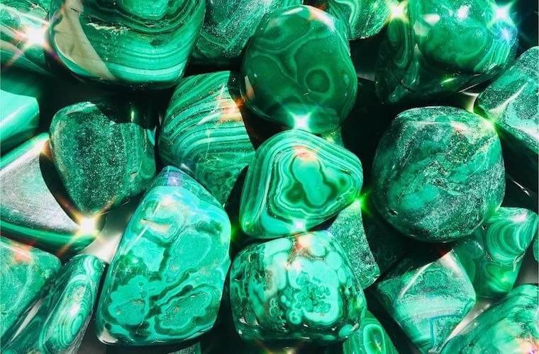 Đặc tính hóa học của đá Malachite