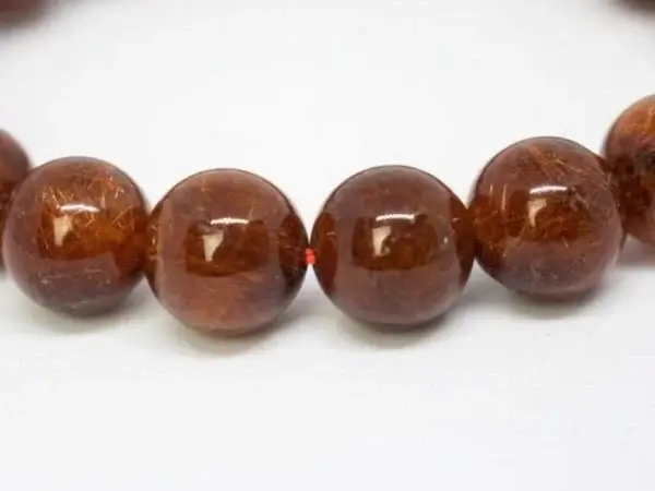 Các loại và giá trị của thạch anh tóc nâu ánh kim