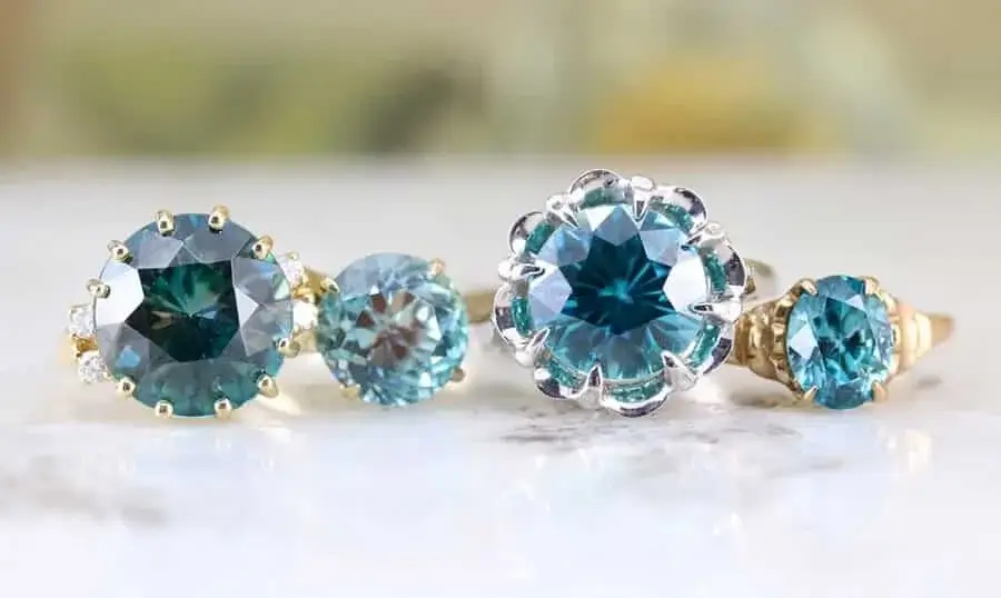 Mua đá Zircon nhiều màu