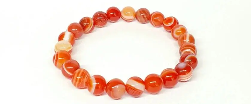 Đá Sardonyx trong trang sức hoàng gia