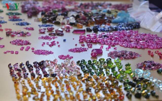 Bầu không khí và môi trường mua sắm