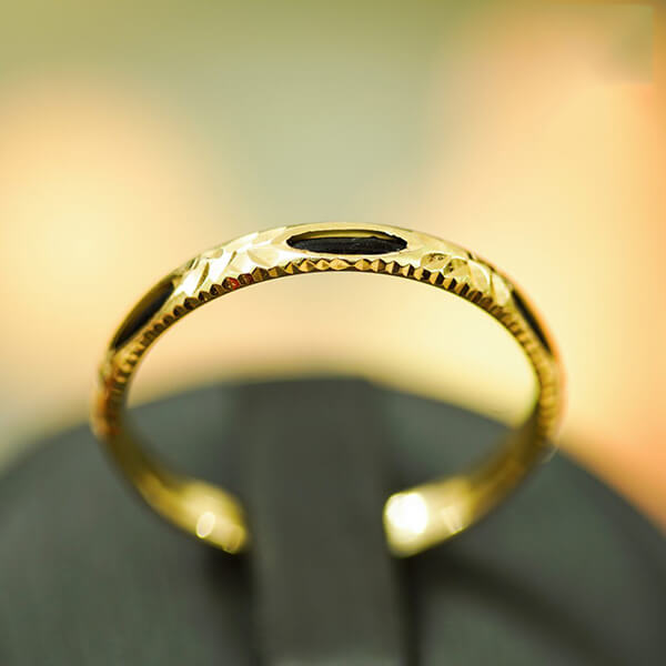 Nhẫn lông voi vàng thu hút ánh mắt người nhìn