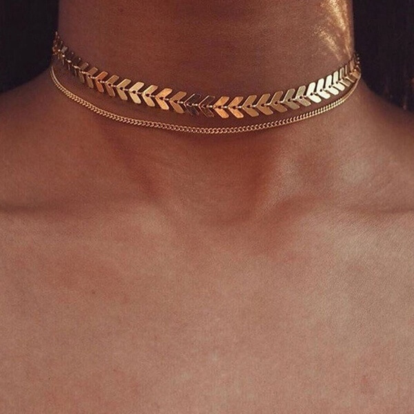 Vòng choker kim loại