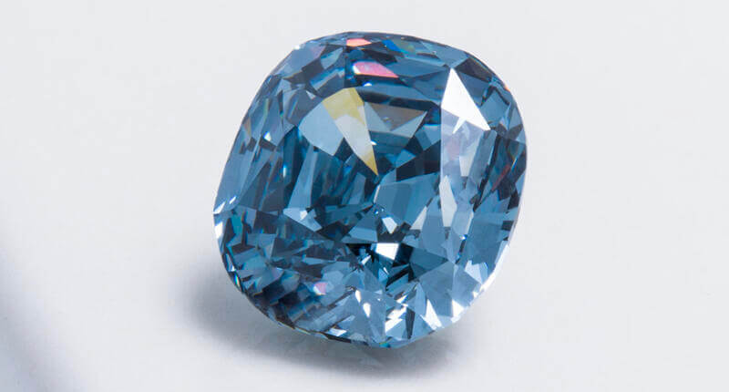 Viên kim cương Shirley Temple Blue